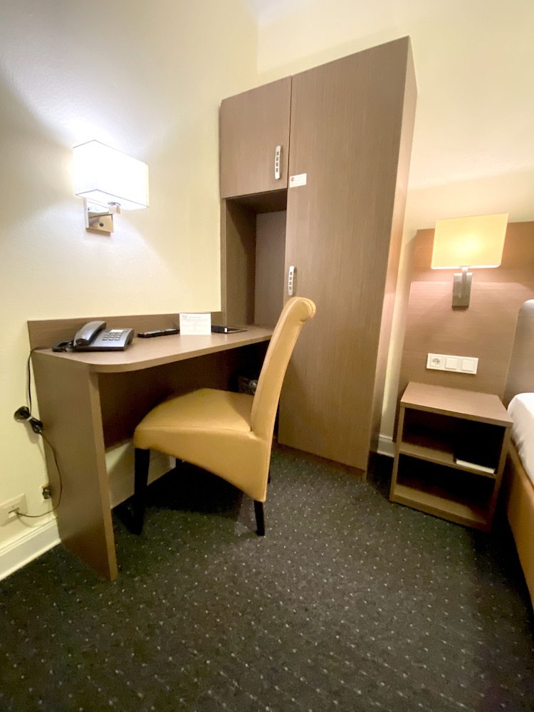 Hotel Hansehof 7/43