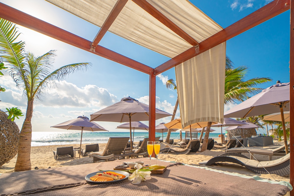 Mvngata Beach Hotel 33/50