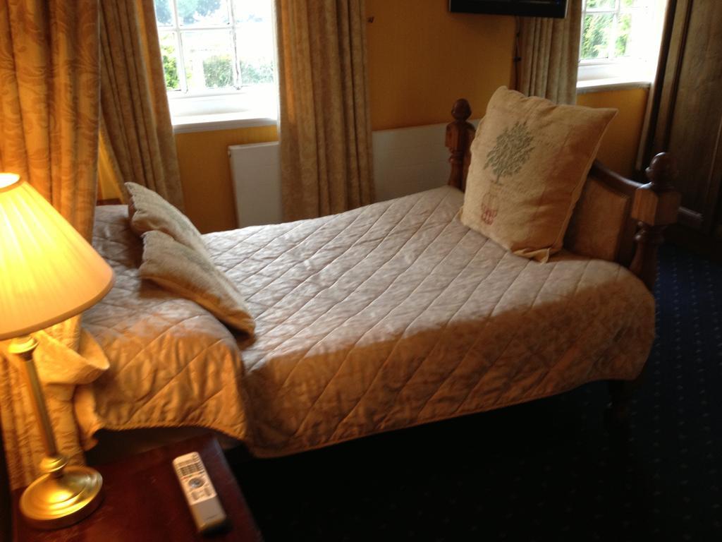 Ty Newydd Country Hotel 11/29