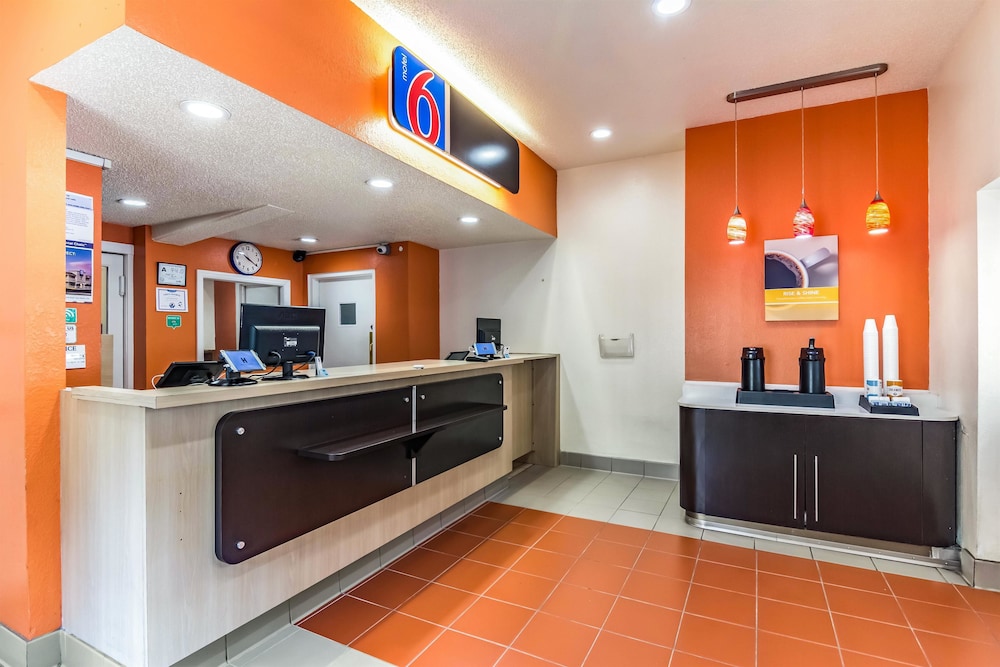 Motel6 Raleigh, NC Cary 5/54