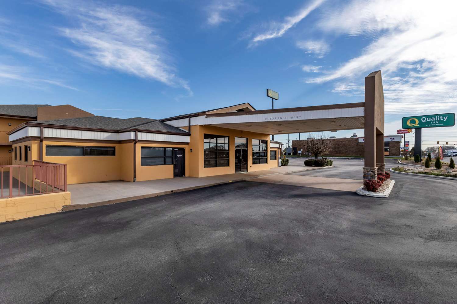 Quality Inn Duncan Spartanburg West 37/39