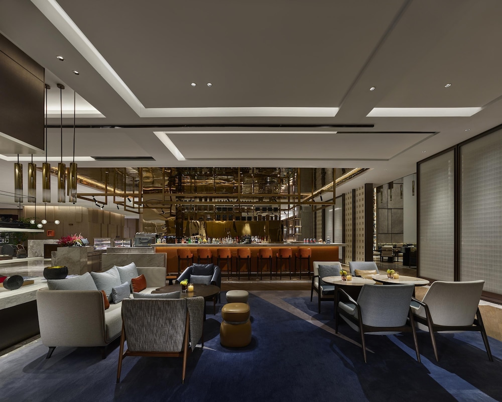 Hyatt Regency Shanghai Songjiang 28/48