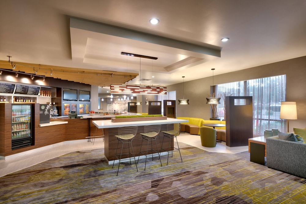 Courtyard Charlotte Billy Graham Parkway 8/45