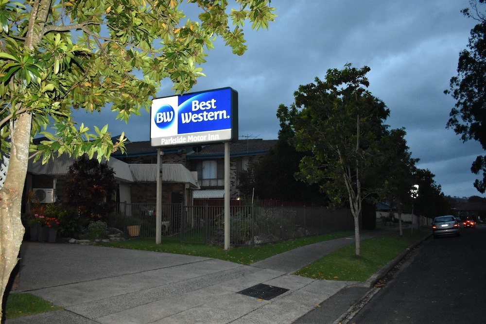 Best Western Parkside Motor Inn 5/33