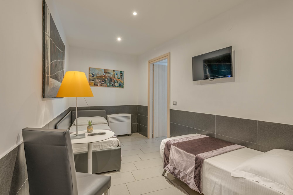 TREVI PALACE HOTEL 47/62