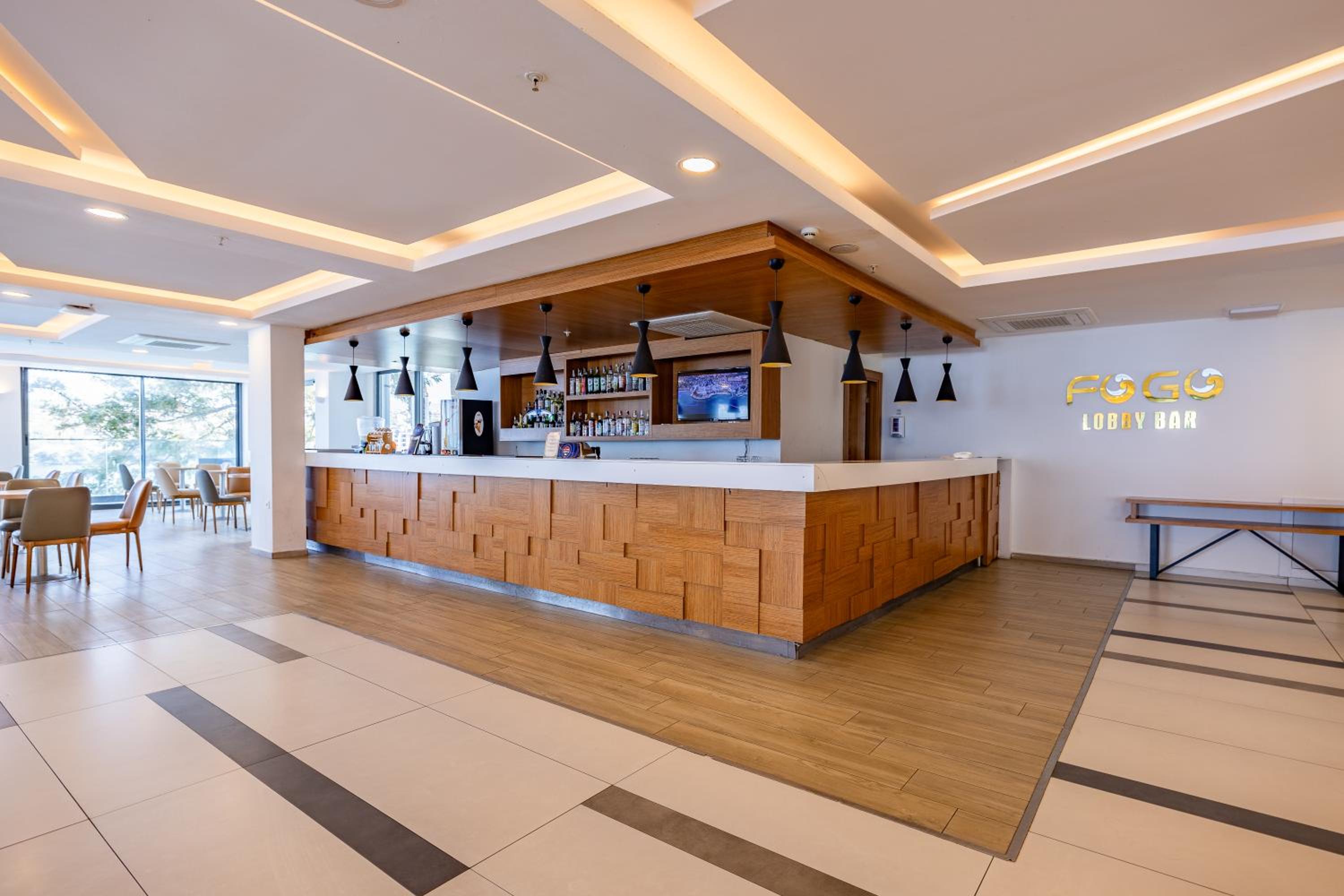 Imbat Hotel 9/57