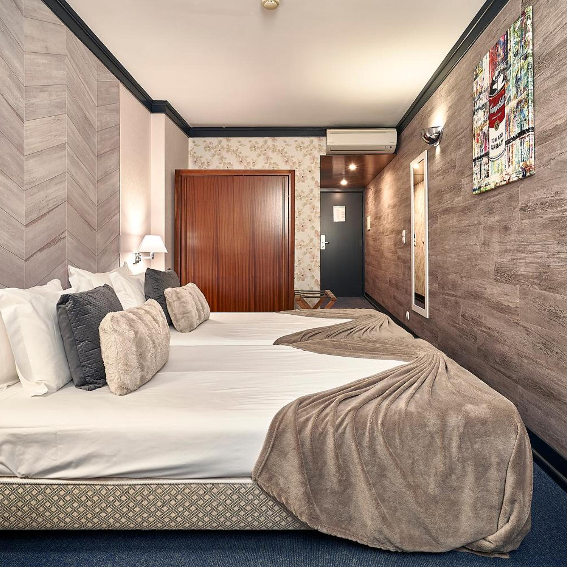 Jose Estevao Hotel 21/55
