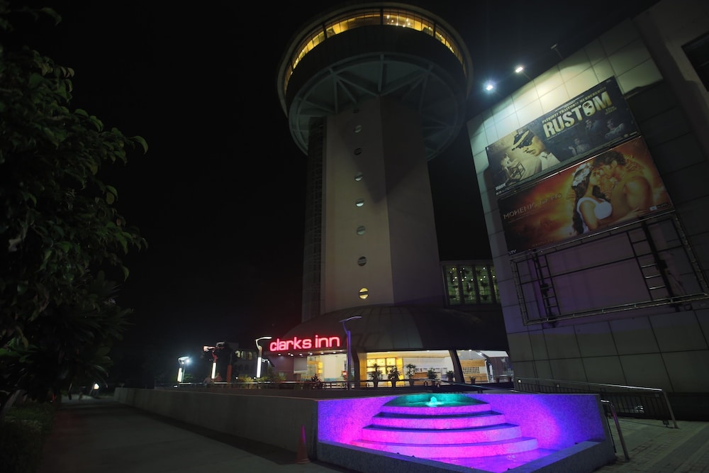 Ana Clarks Inn Panchkula 7/60