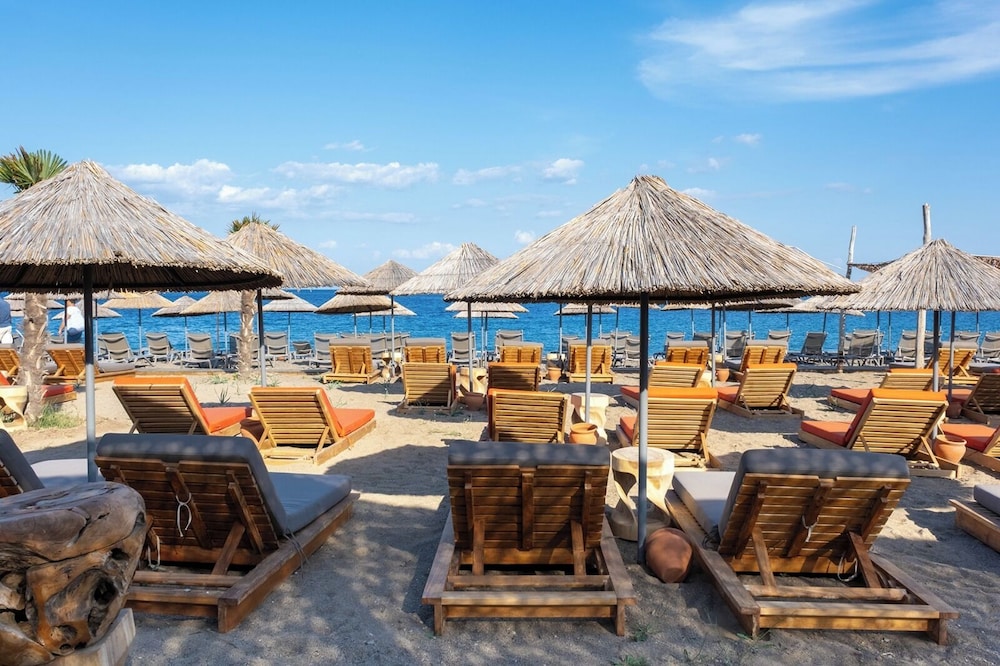 Club Kavala Beach Hotel Assos 54/58