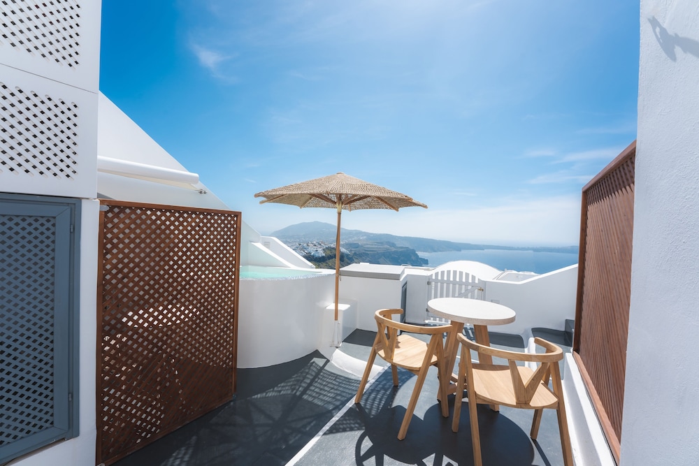 Cilon Suites Santorini 42/50