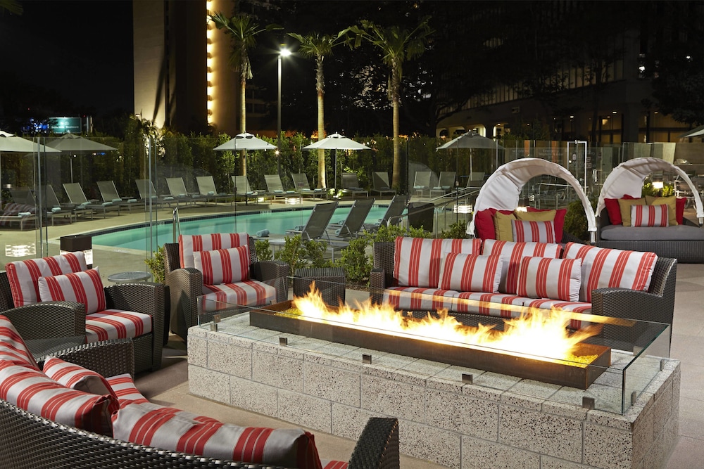 Residence Inn by Marriott Los Angeles LAX/Century Boulevard 5/51