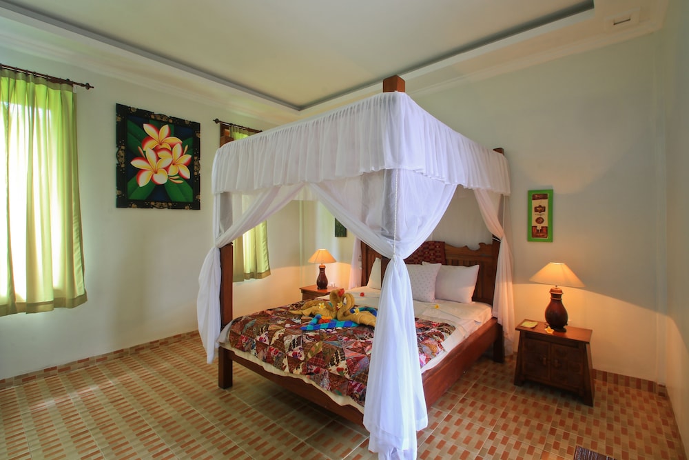 1 BEDROOM, BUNGALOW