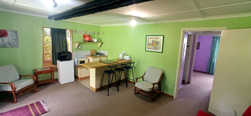 Millgate Cottage 34/49