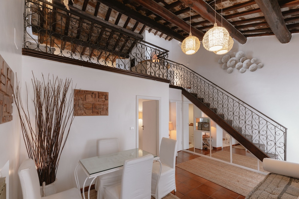 Navona Home 8/50