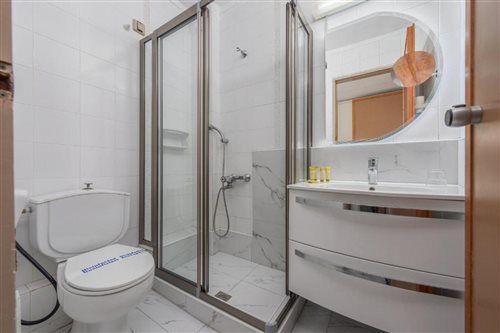 Room, Double Bed