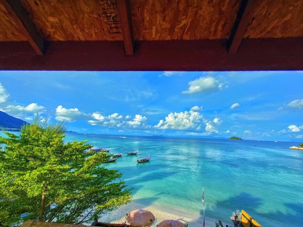 Anda Resort Koh Lipe 23/50