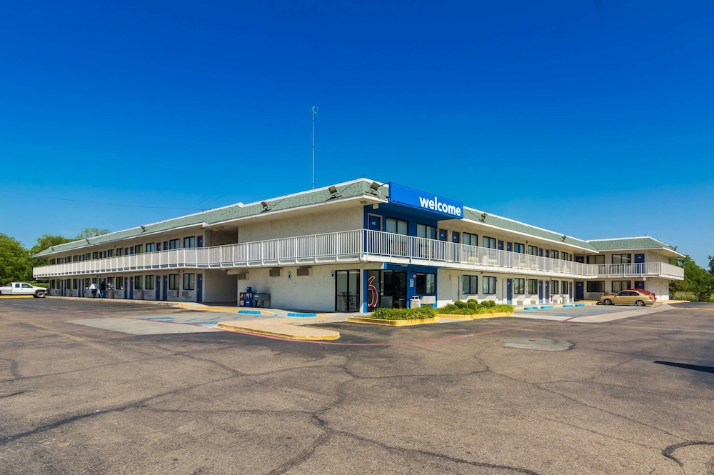 Motel6 Bellmead, TX - Waco in BELLMEAD - TX