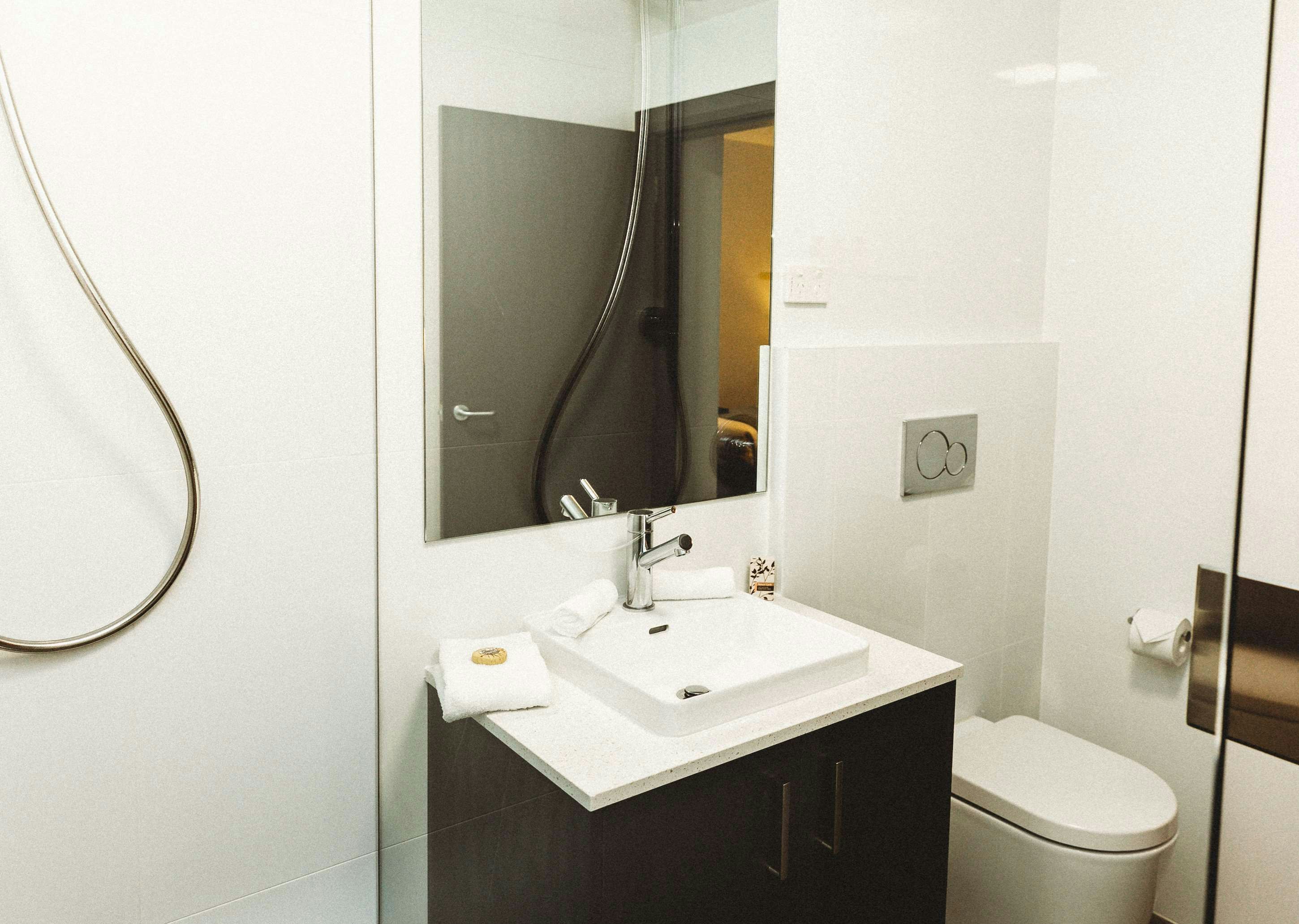 Coniston Hotel Wollongong 24/25