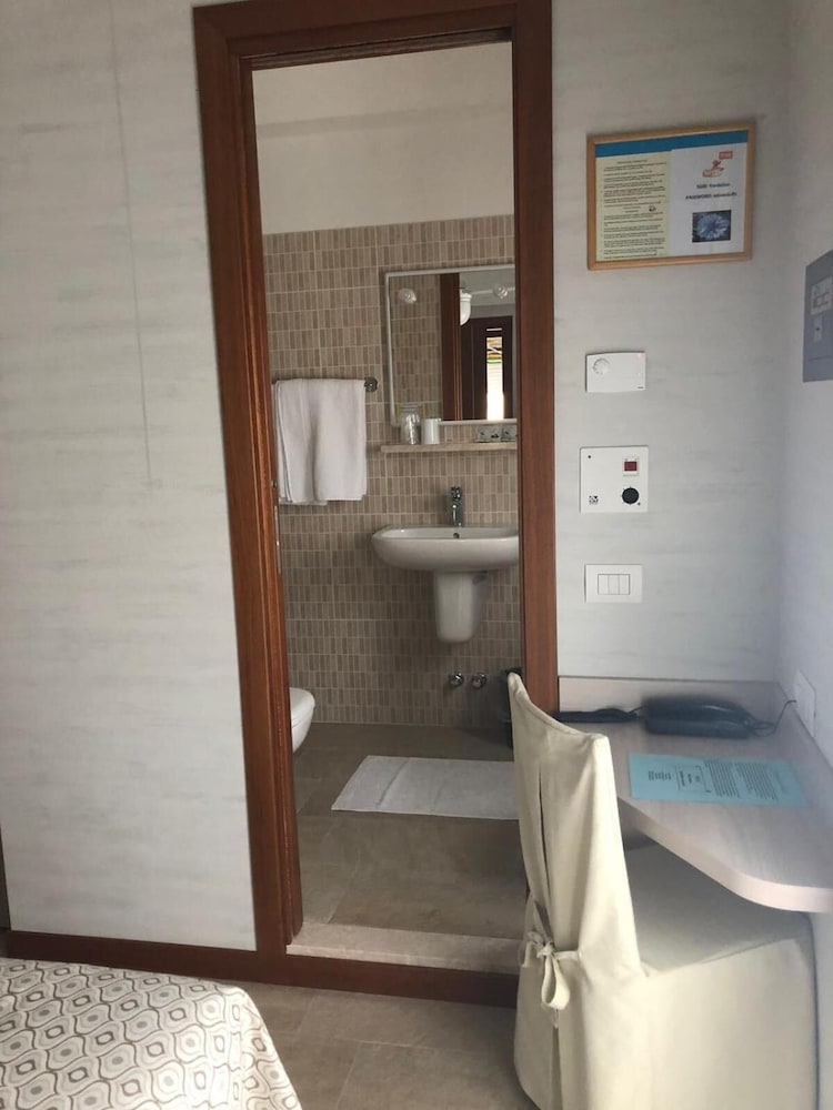 Hotel Fiordaliso 32/64