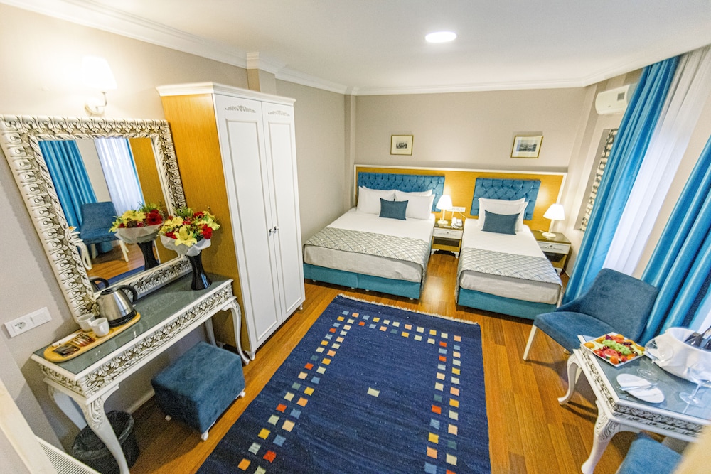 Acacia Mansion Hotel 36/49