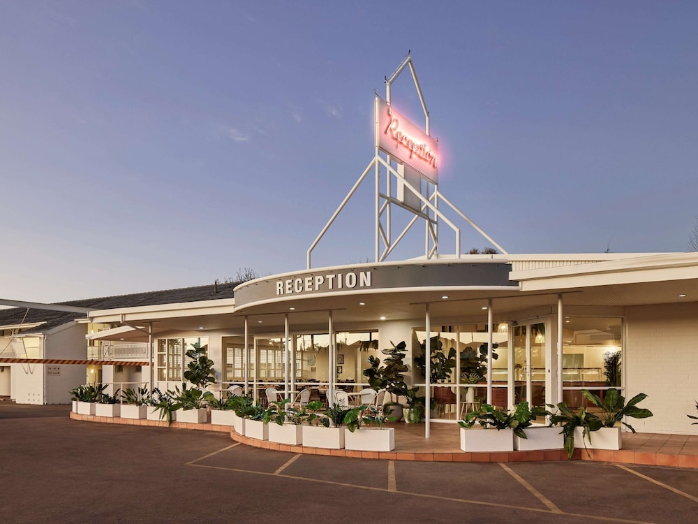 Ibis Styles Tamworth 3/51
