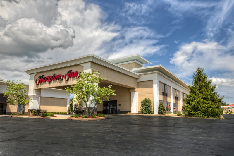 Hampton Inn Winchester 2/40