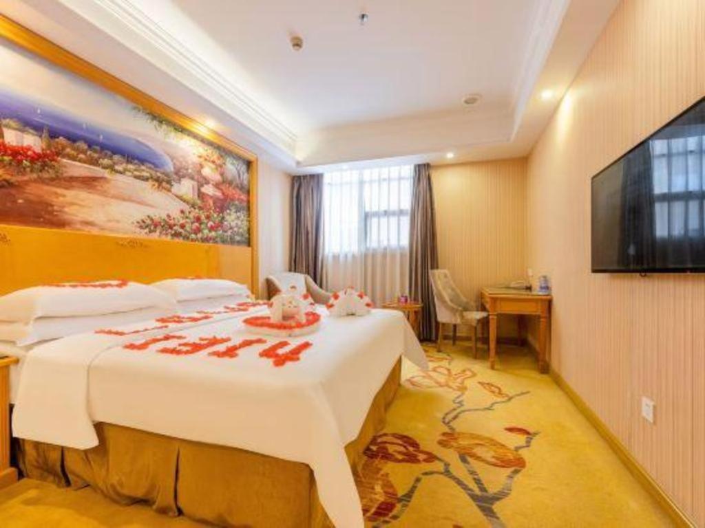 Vienna Hotel (Shenzhen Bantian Vanke Diwuyuan) 25/49