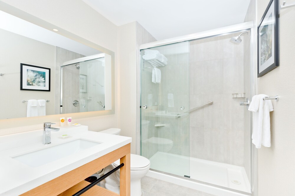 Hyatt Place Kelowna 30/30
