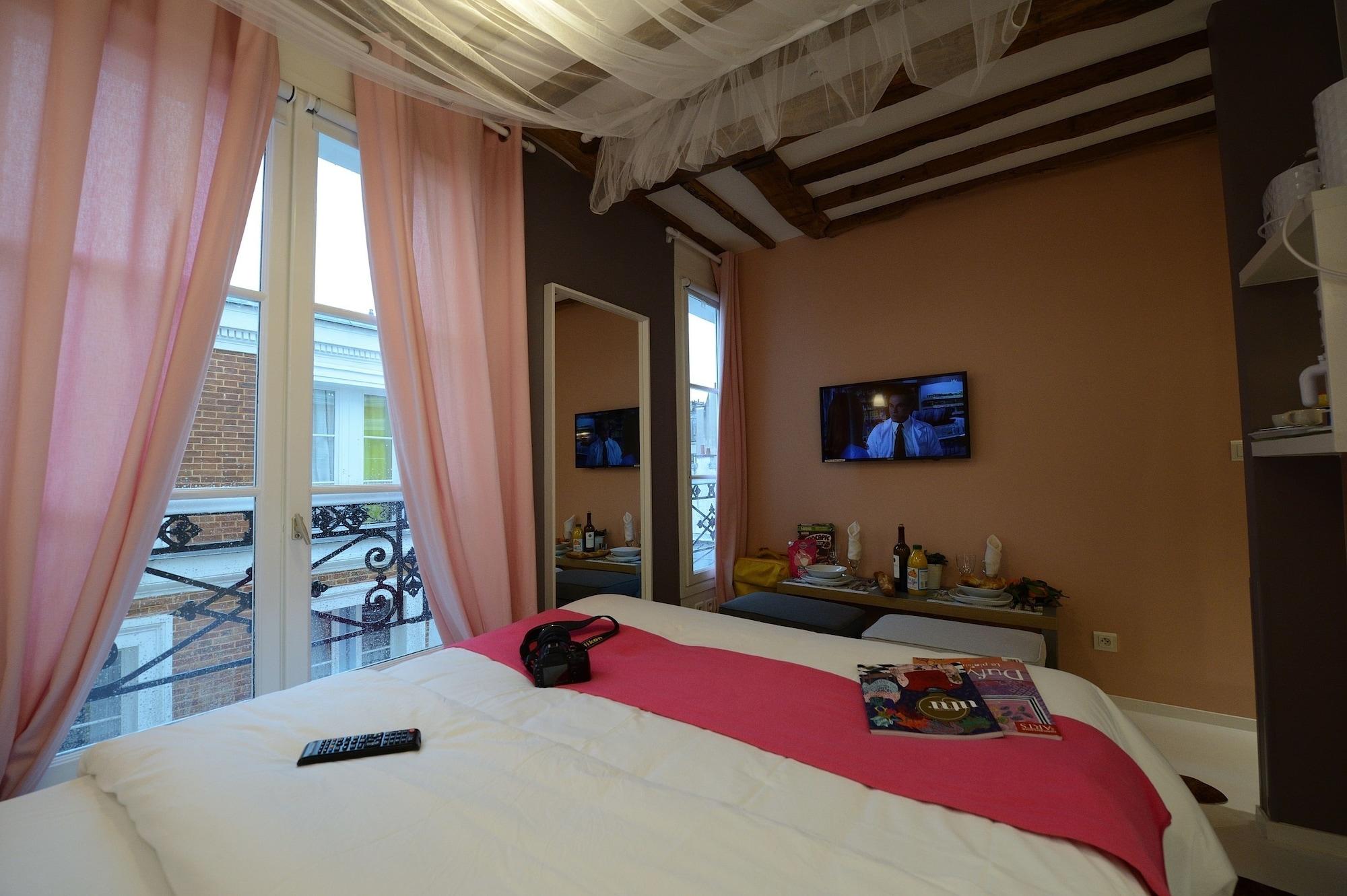 So Sweet, Studio، Les Patios Du Marais 4/8