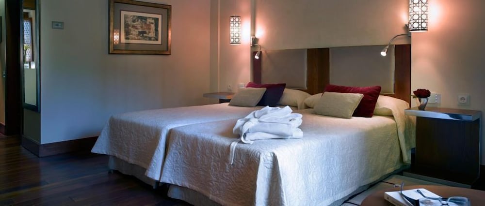Parador De Granada 28/75