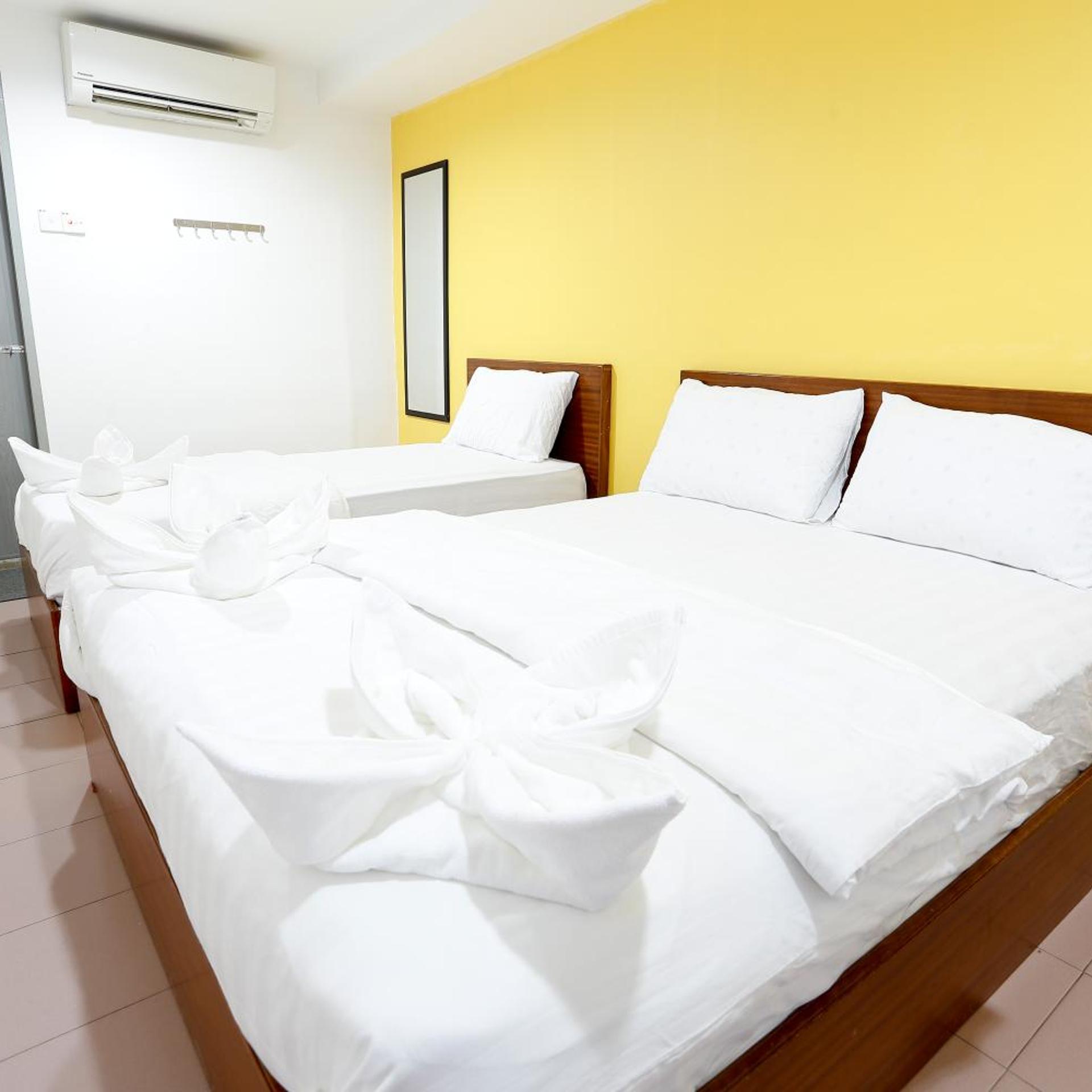 Lux Hotel 14/27
