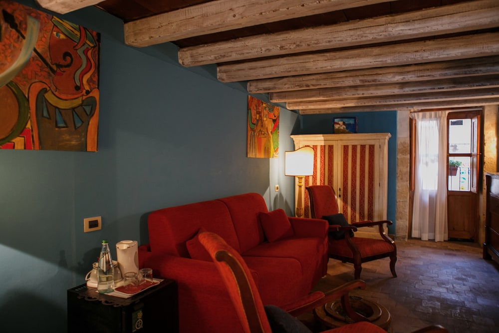 Charme Hotel Henrys House 50/74