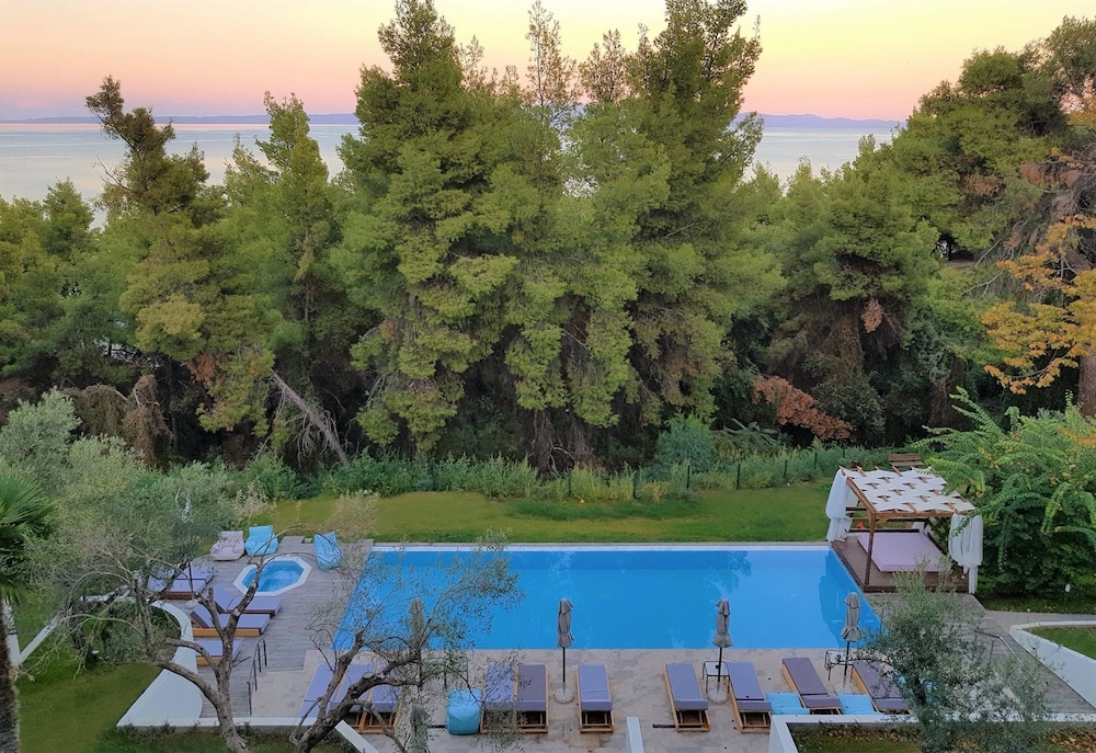 Avatel Eco Lodge 44/50