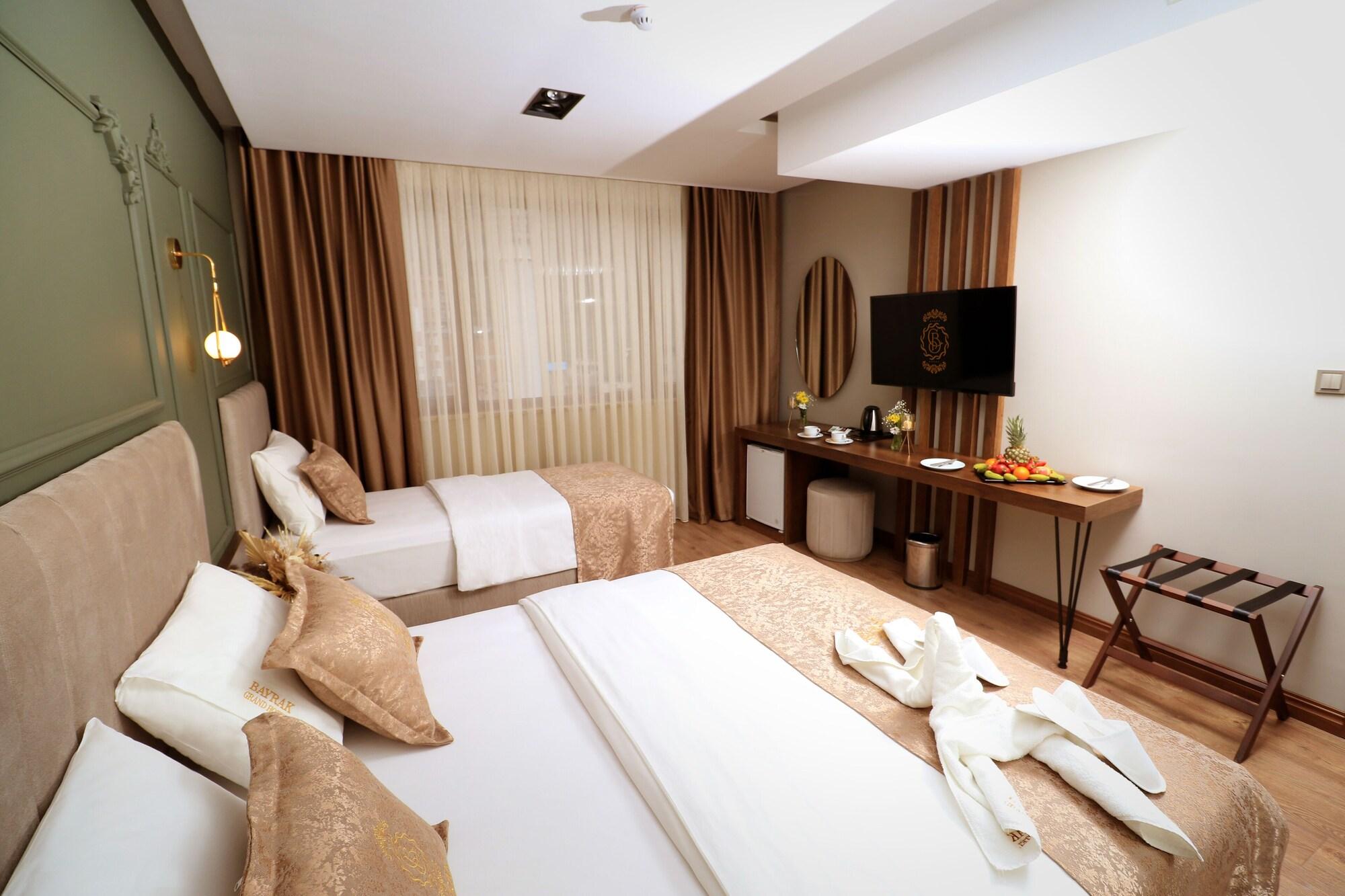 Bayrak Grand Hotel 16/50