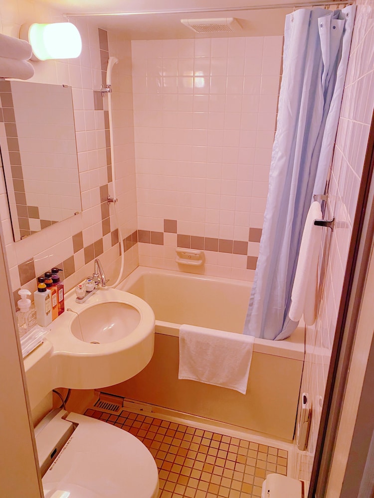 Inuyama City Hotel 54/56