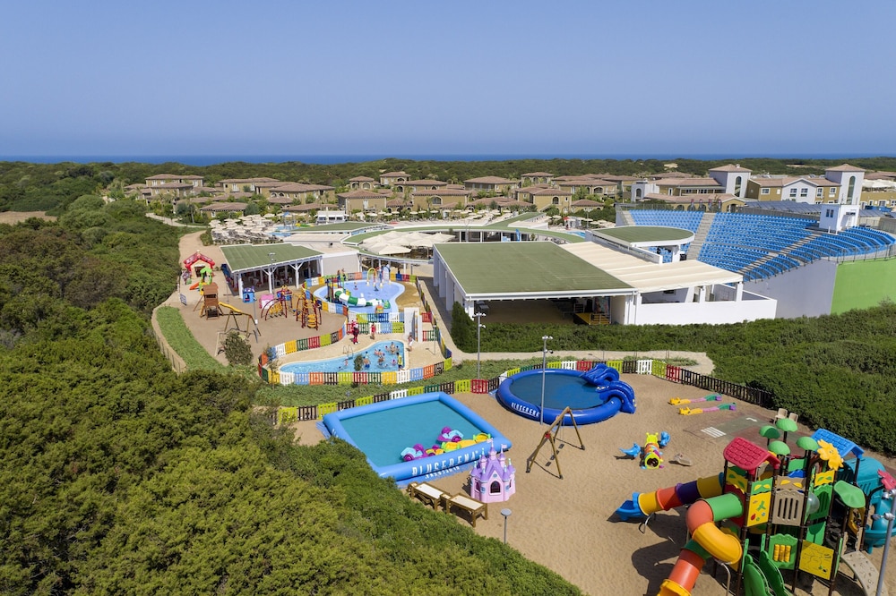Is Serenas Badesi Resort 41/50