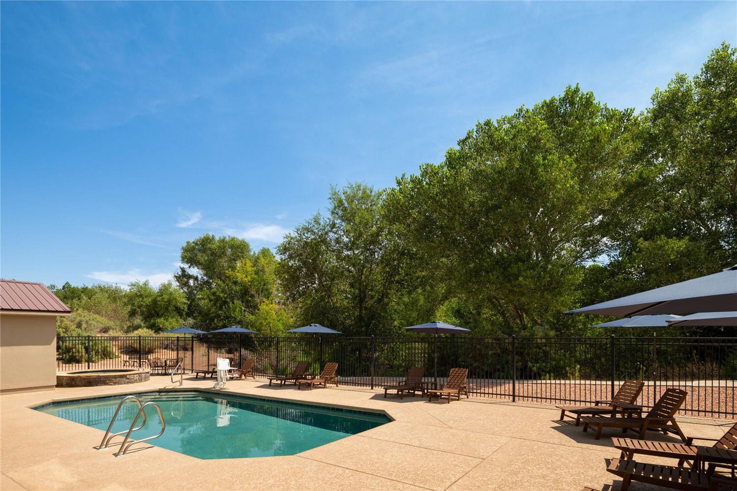 La Quinta Inn Suites Moab 46/48