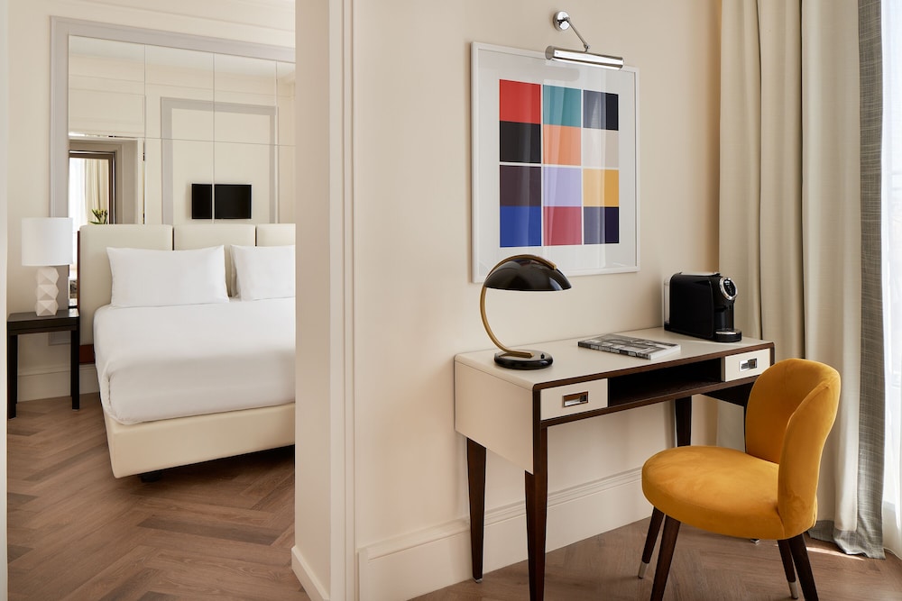 UNAHOTELS Trastevere Rome 75/80