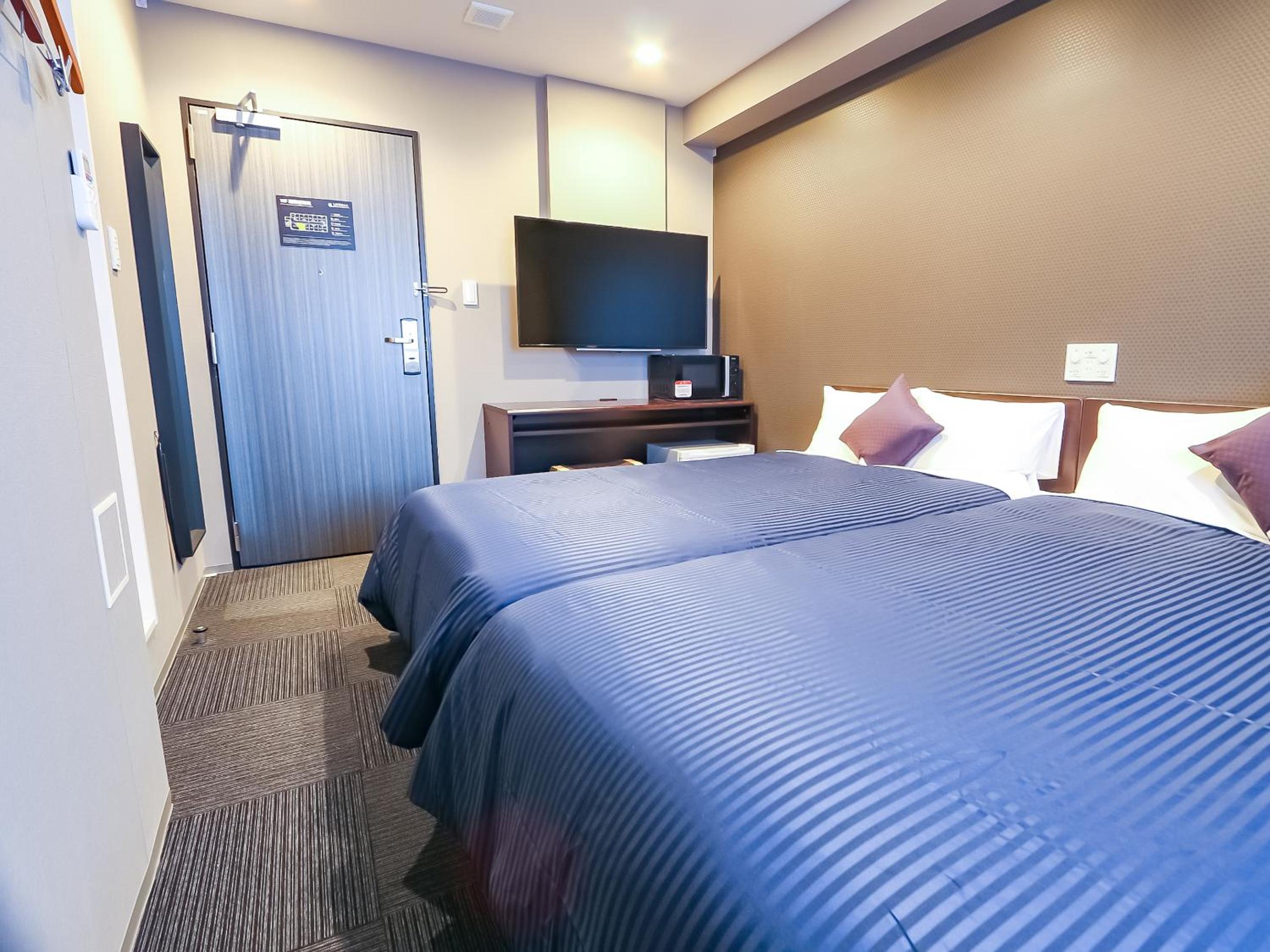 Semi Room, 2 Semi Double Beds, Smoking
