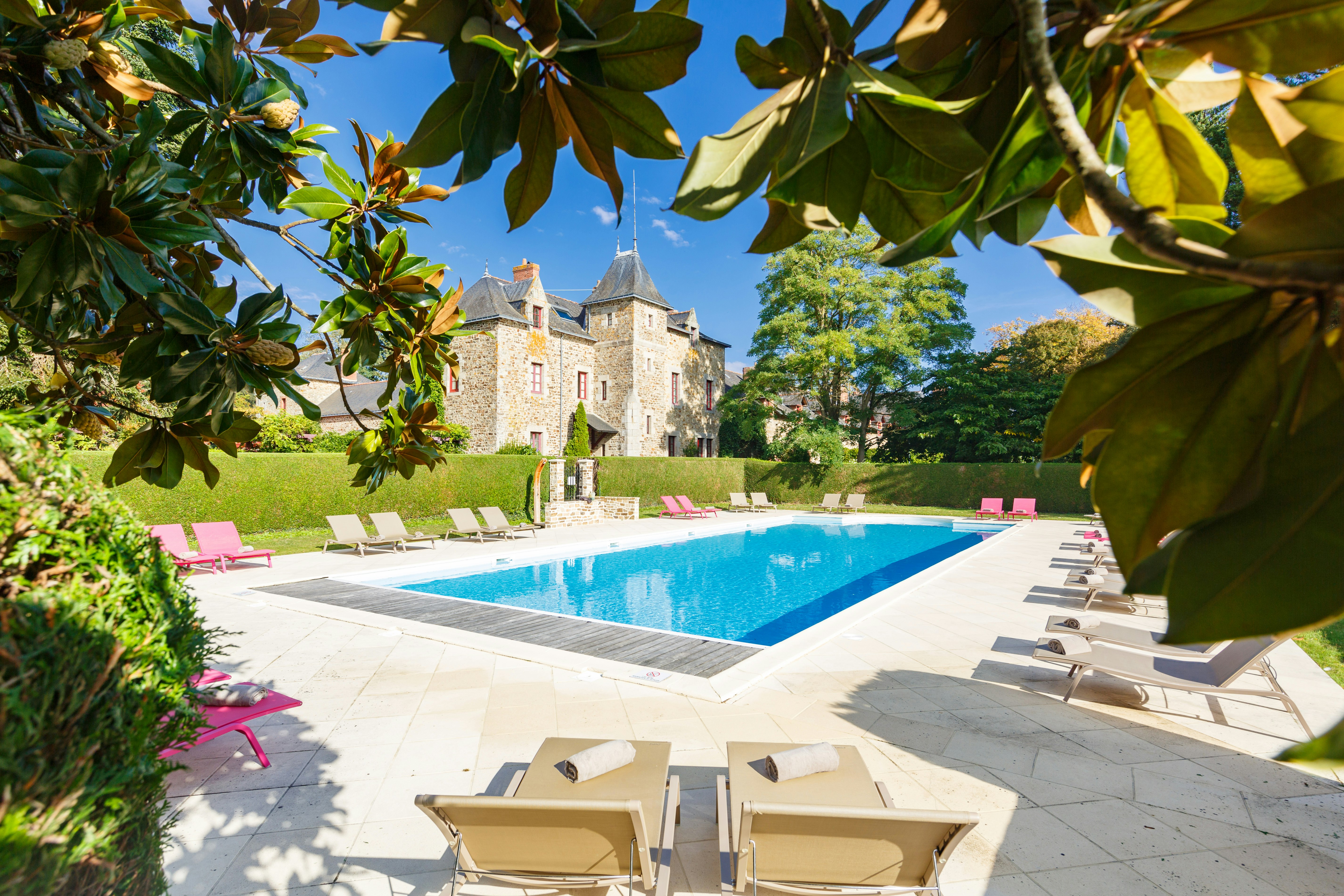 De La Bretesche Hotel & Spa 51/53