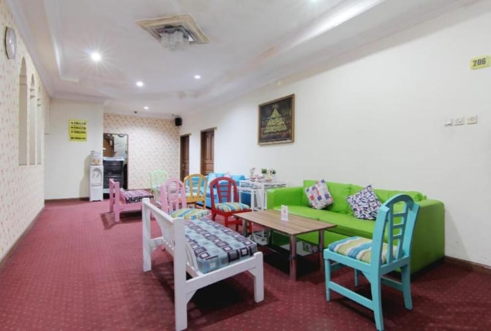 Lingga Hotel 31/37