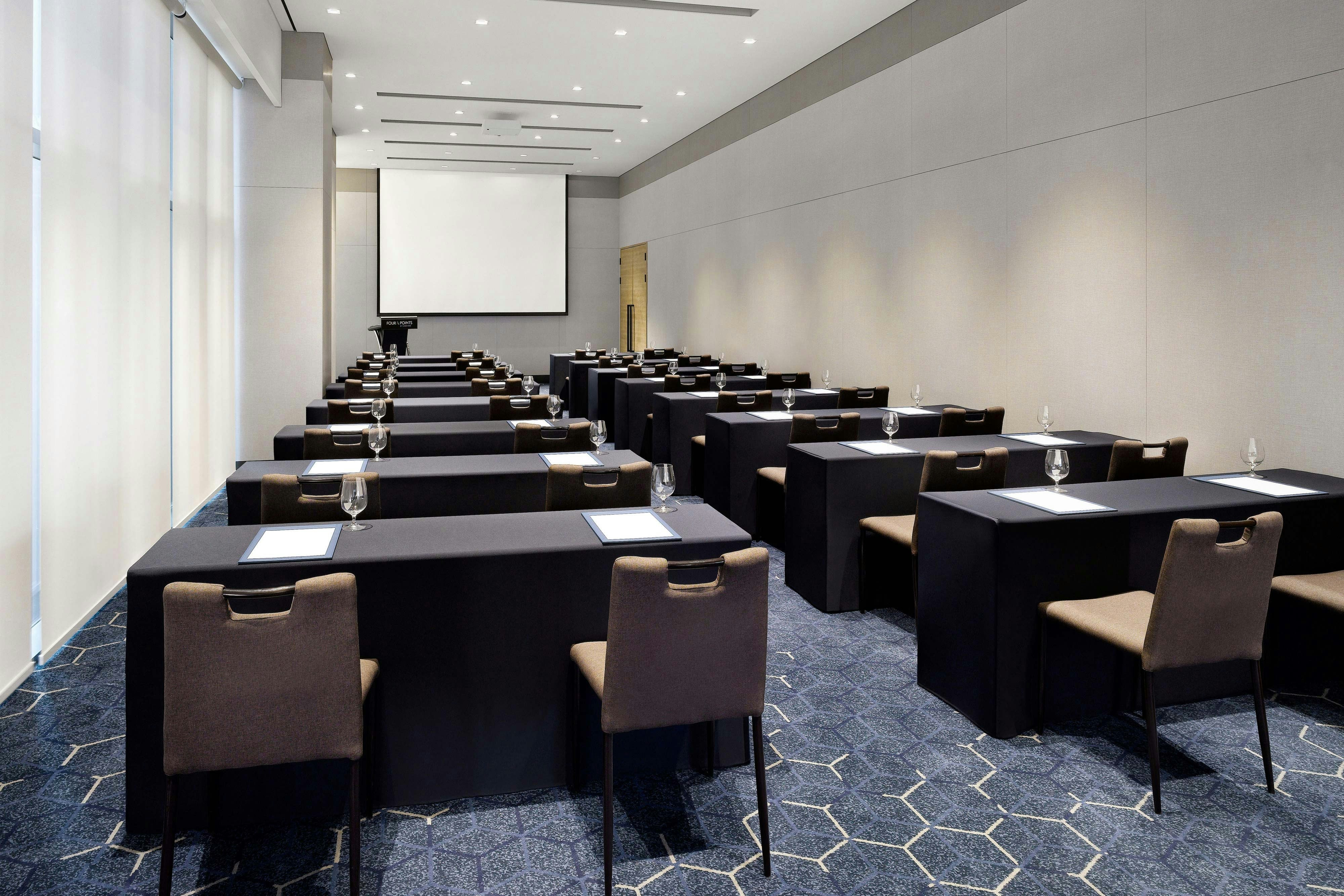 Four Points by Sheraton Josun, Seoul Myeongdong 11/18