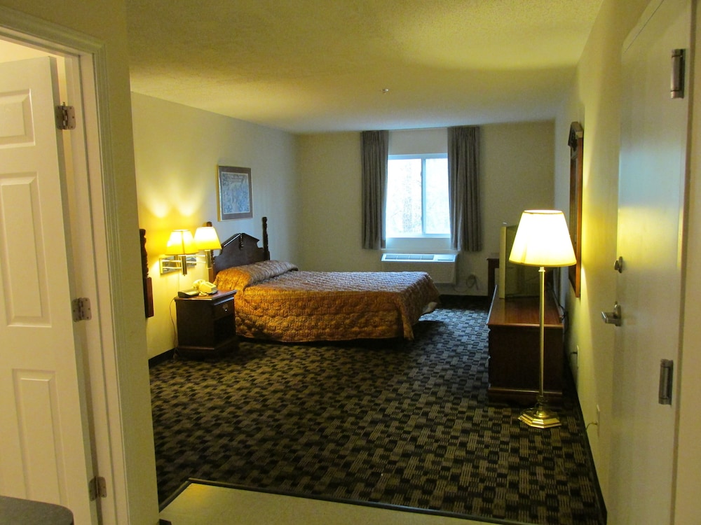 High Falls Hide-A-Way Lodging 19/49