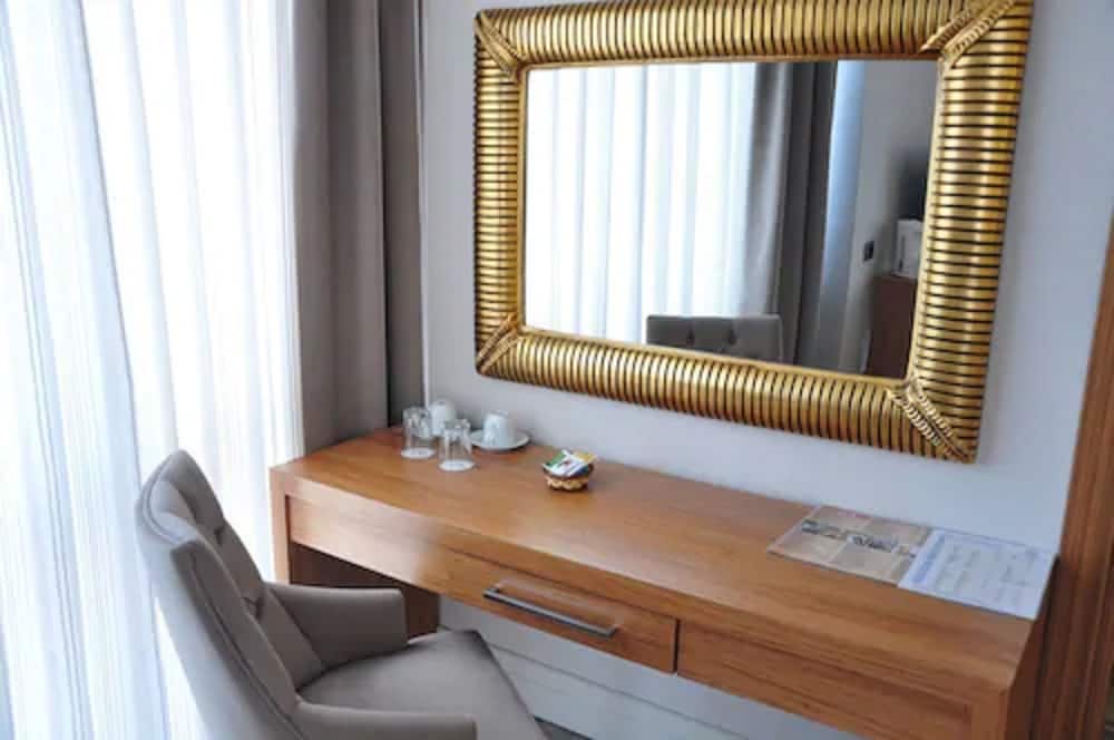 Asia Artemis Suite 47/50