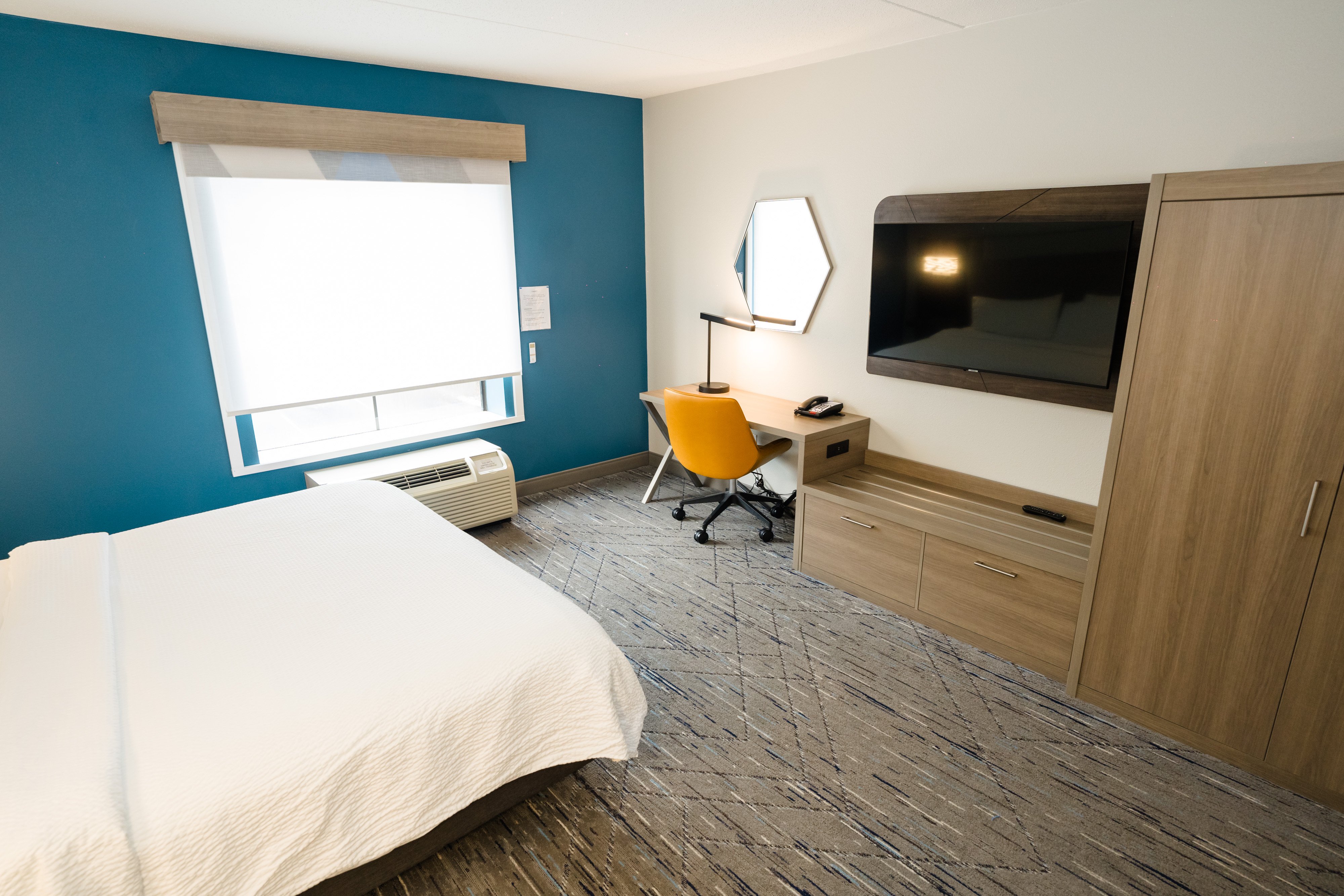 Holiday Inn Express Hotel Suites Kodak East Sevierville 29/64
