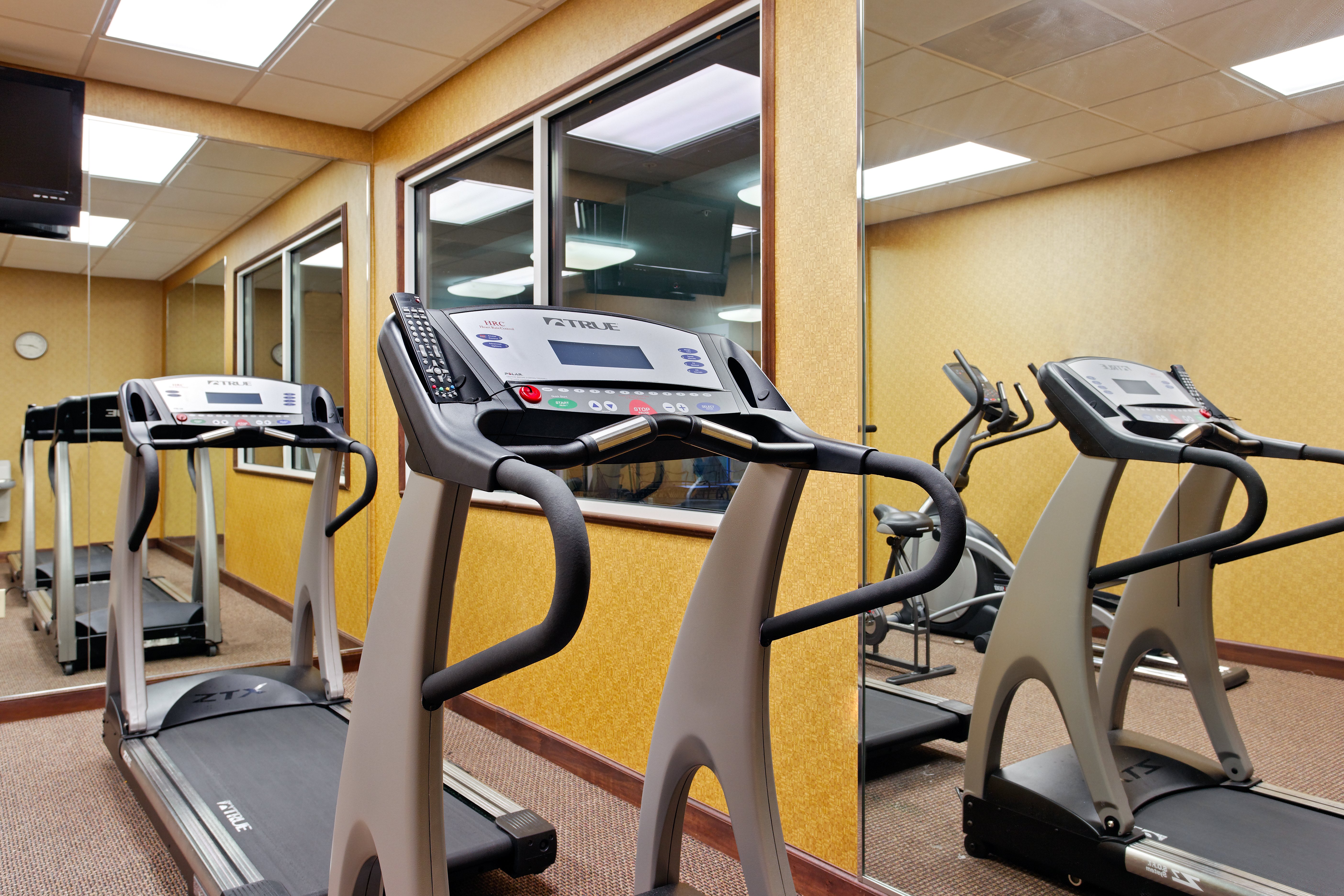 Holiday Inn Express Hotel And Suites Malvern 28/43
