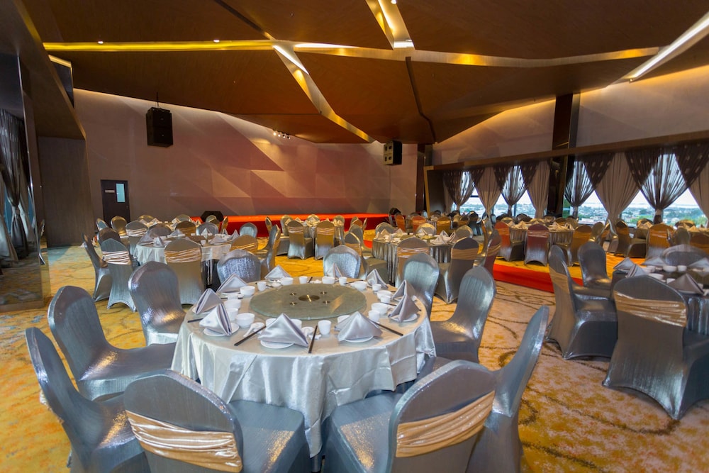 Ibis Styles Batam Nagoya 56/68