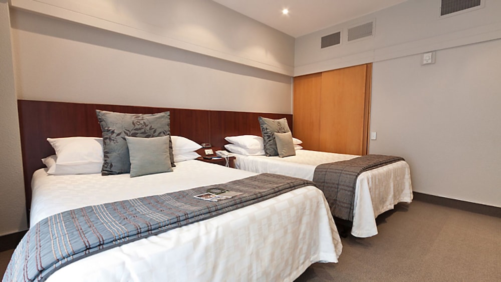 James Cook Hotel Grand Chancellor 17/60