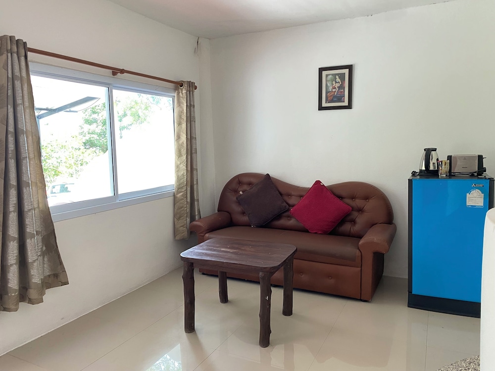 Majestic Sea View Resort 26/50
