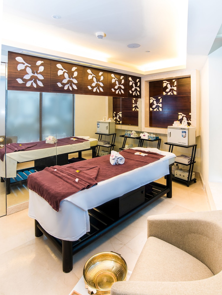 Howard Johnson Bengaluru Hebbal 62/72